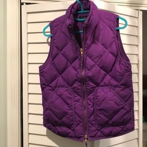 J Crew quilted vest! Size small
